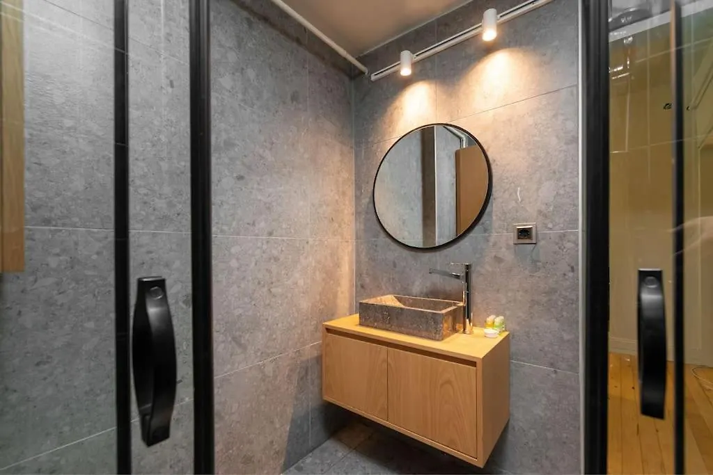 Apartment Maison Chic - Newly Renovated 3Br In City Center Istanbul